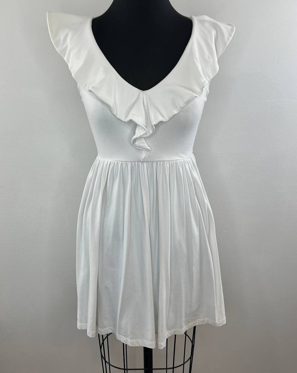 Susana Monaco White Stretch Jersey Ruffle V-Neck Tie-Back Fit & Flare Dress XS